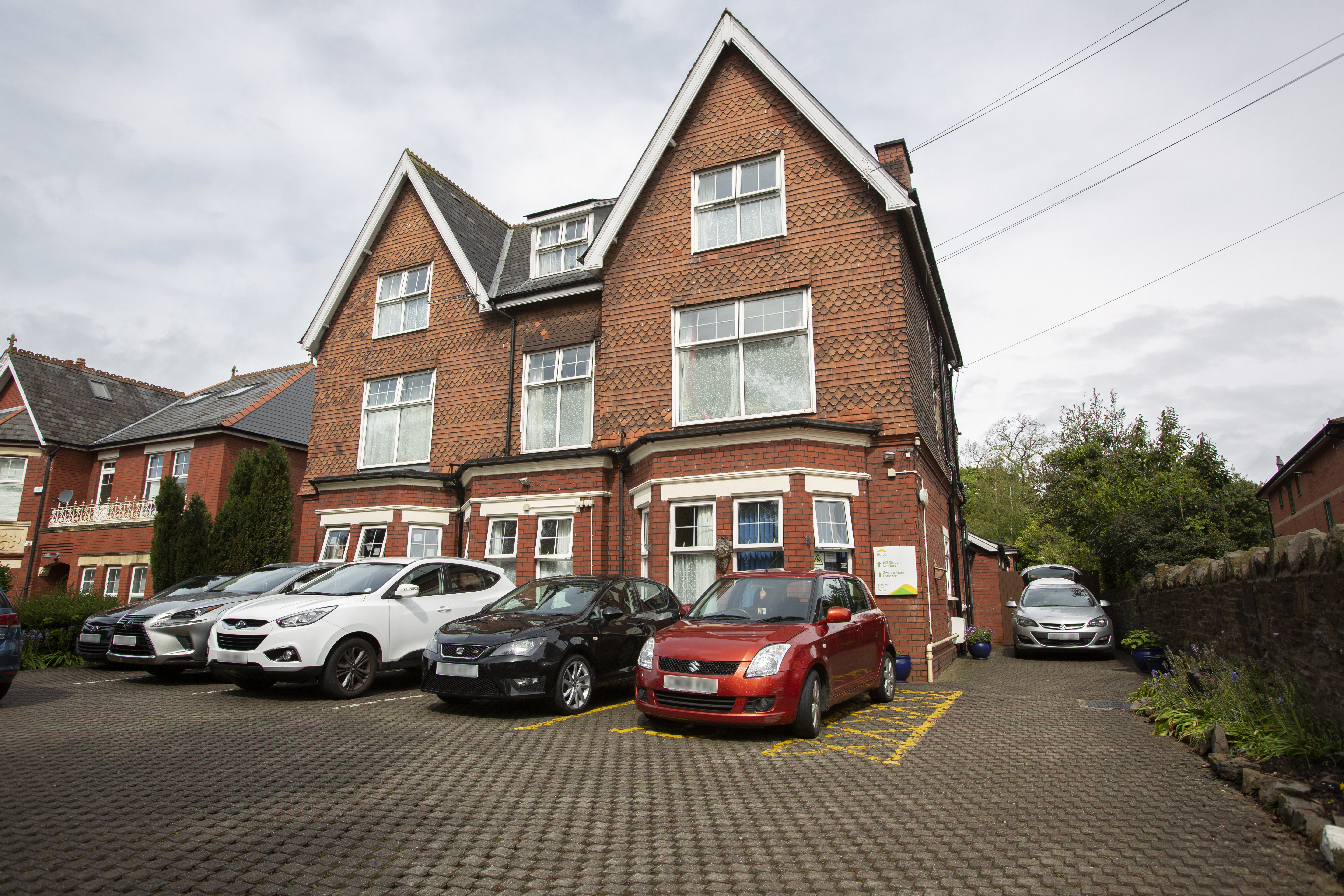 Exterior or Gwynfa Care Home in Cardiff